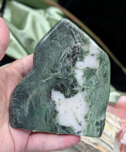 Serpentine and UV Reactive Calcite Freeform