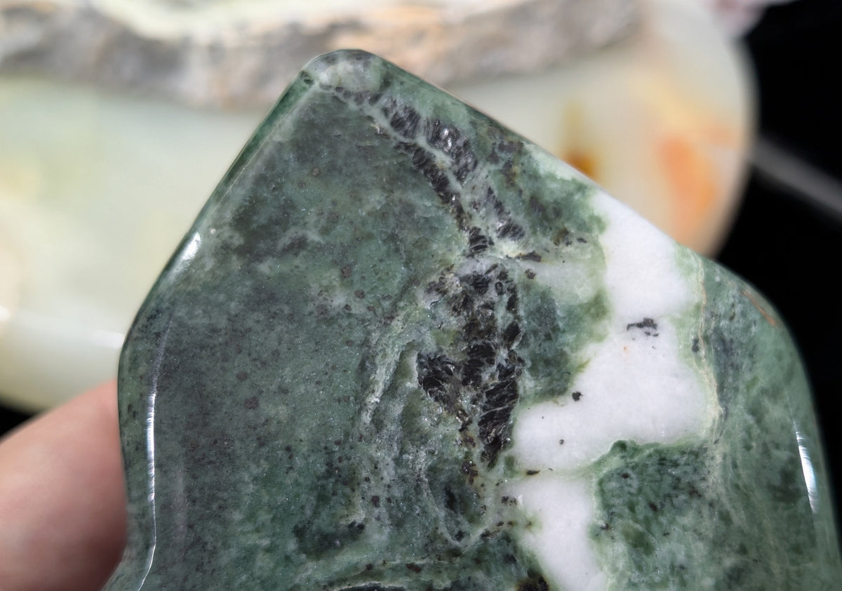 Serpentine and UV Reactive Calcite Freeform