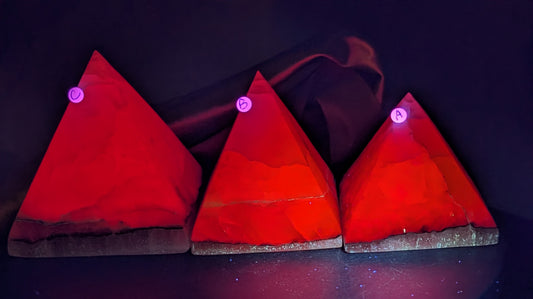 UV Reactive Smoky Mangano Calcite Pyramids