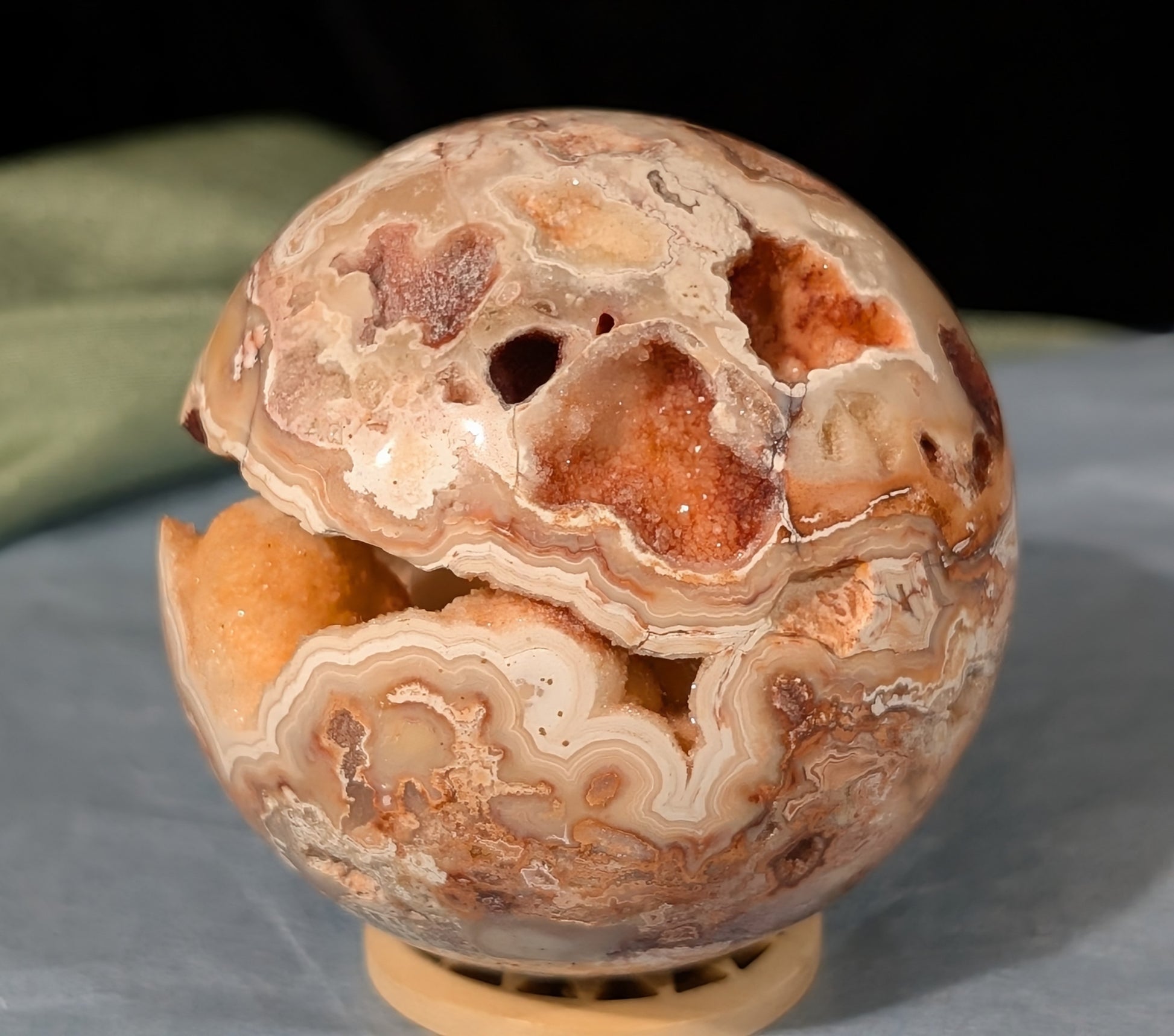 Super Druzy Pink Crazy Lace Agate Sphere