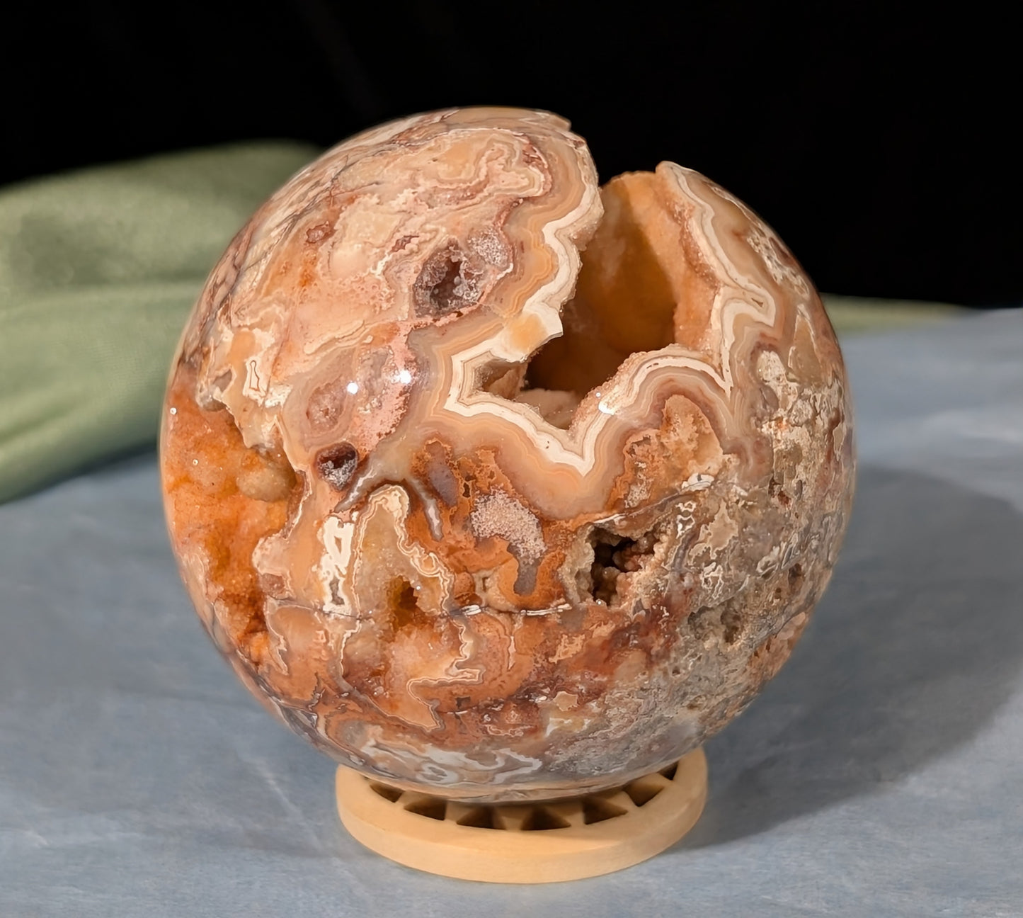 Super Druzy Pink Crazy Lace Agate Sphere