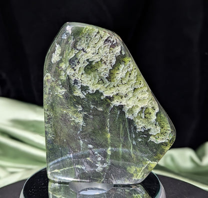Translucent Serpentine Freeform