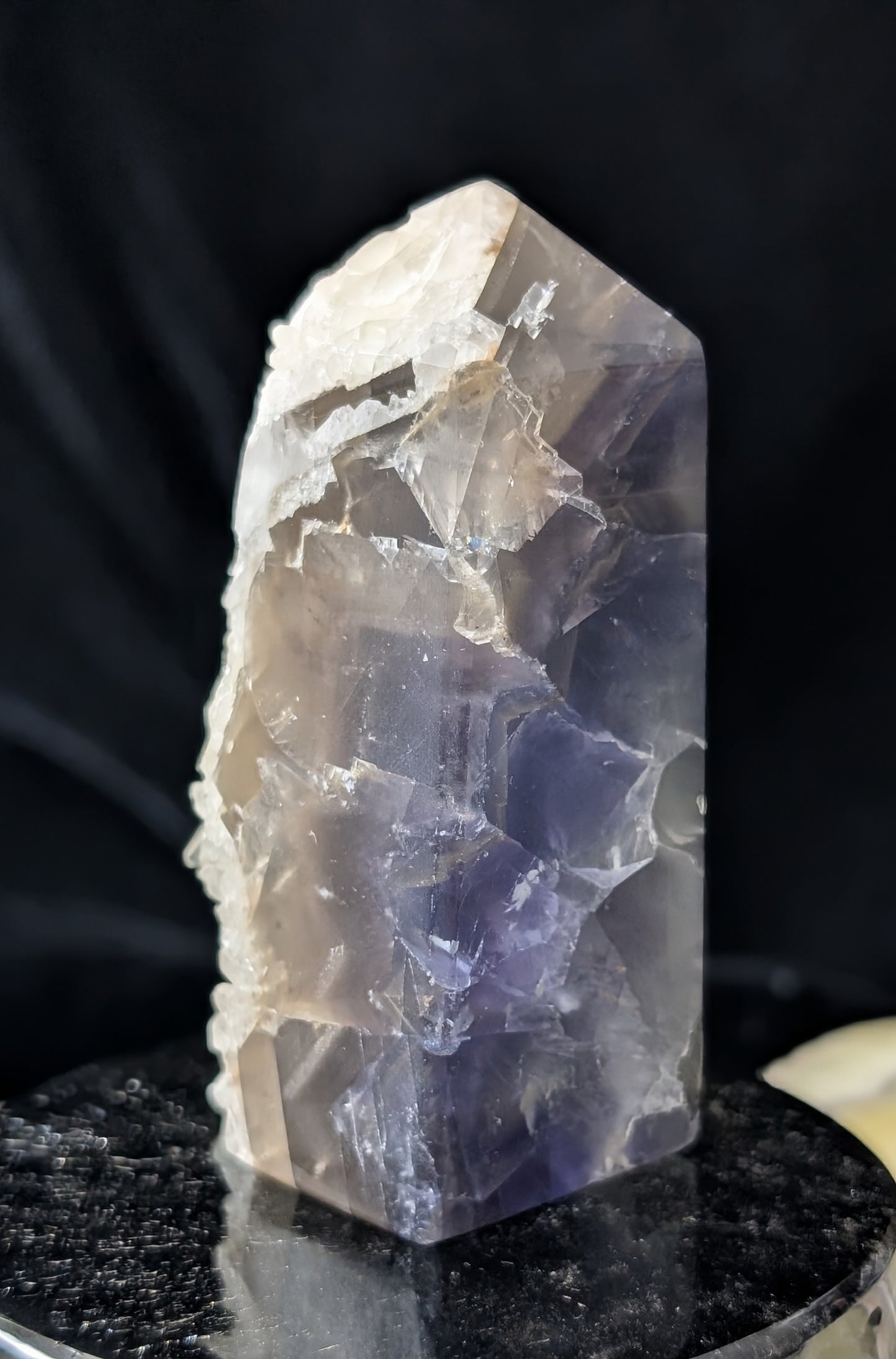 UV Reactive Calcite and Cubic Fluorite Tower
