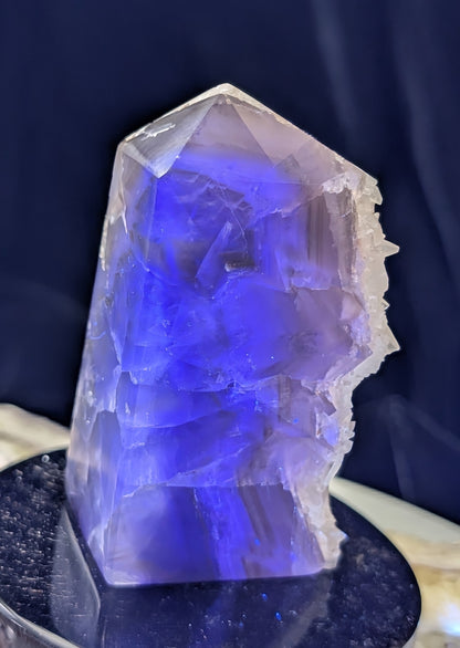 UV Reactive Calcite and Cubic Fluorite Tower