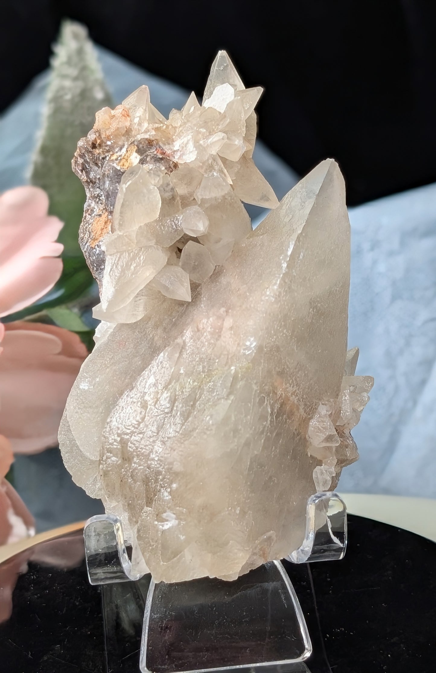 UV Reactive Dragon Tooth Calcite Specimen