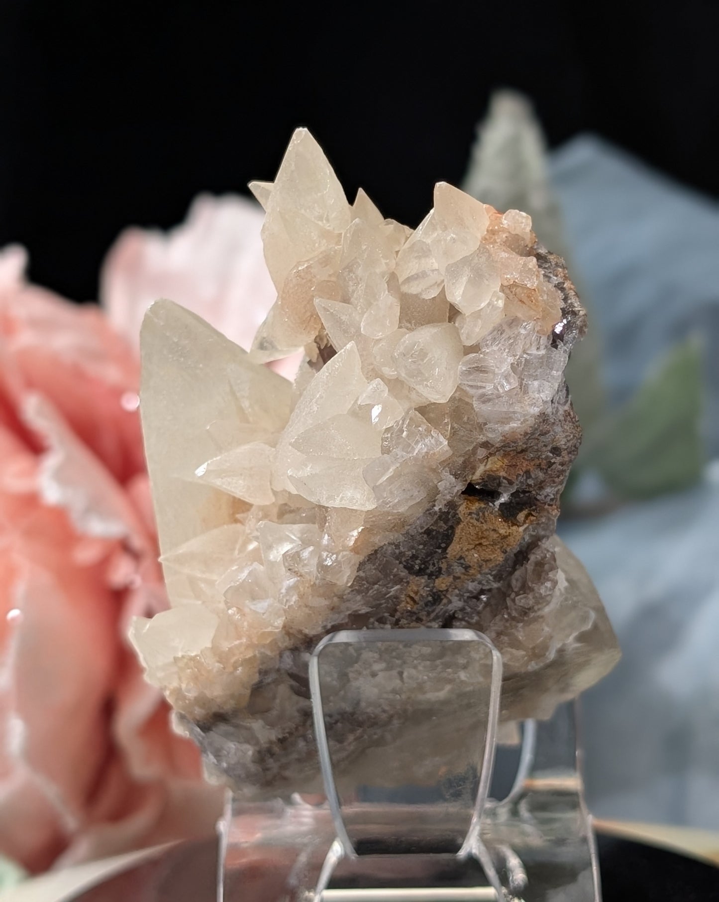 UV Reactive Dragon Tooth Calcite Specimen