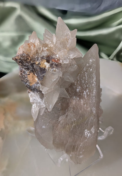 UV Reactive Dragon Tooth Calcite Specimen