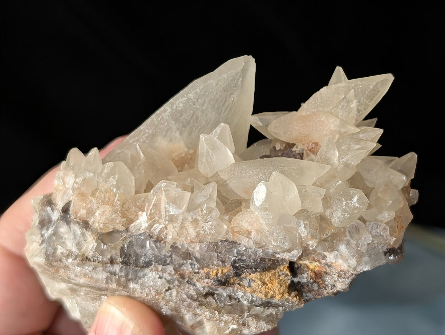 UV Reactive Dragon Tooth Calcite Specimen