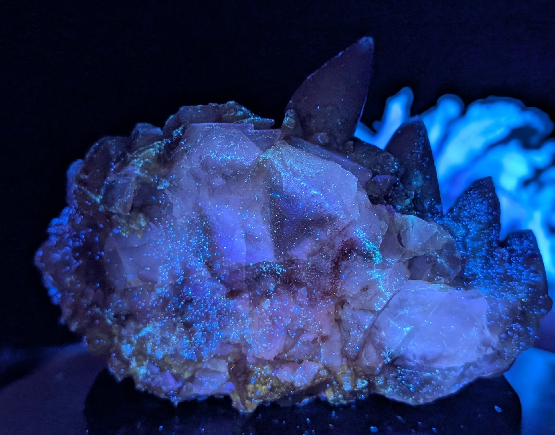 UV Reactive Hematoid Dog Tooth Calcite Specimen