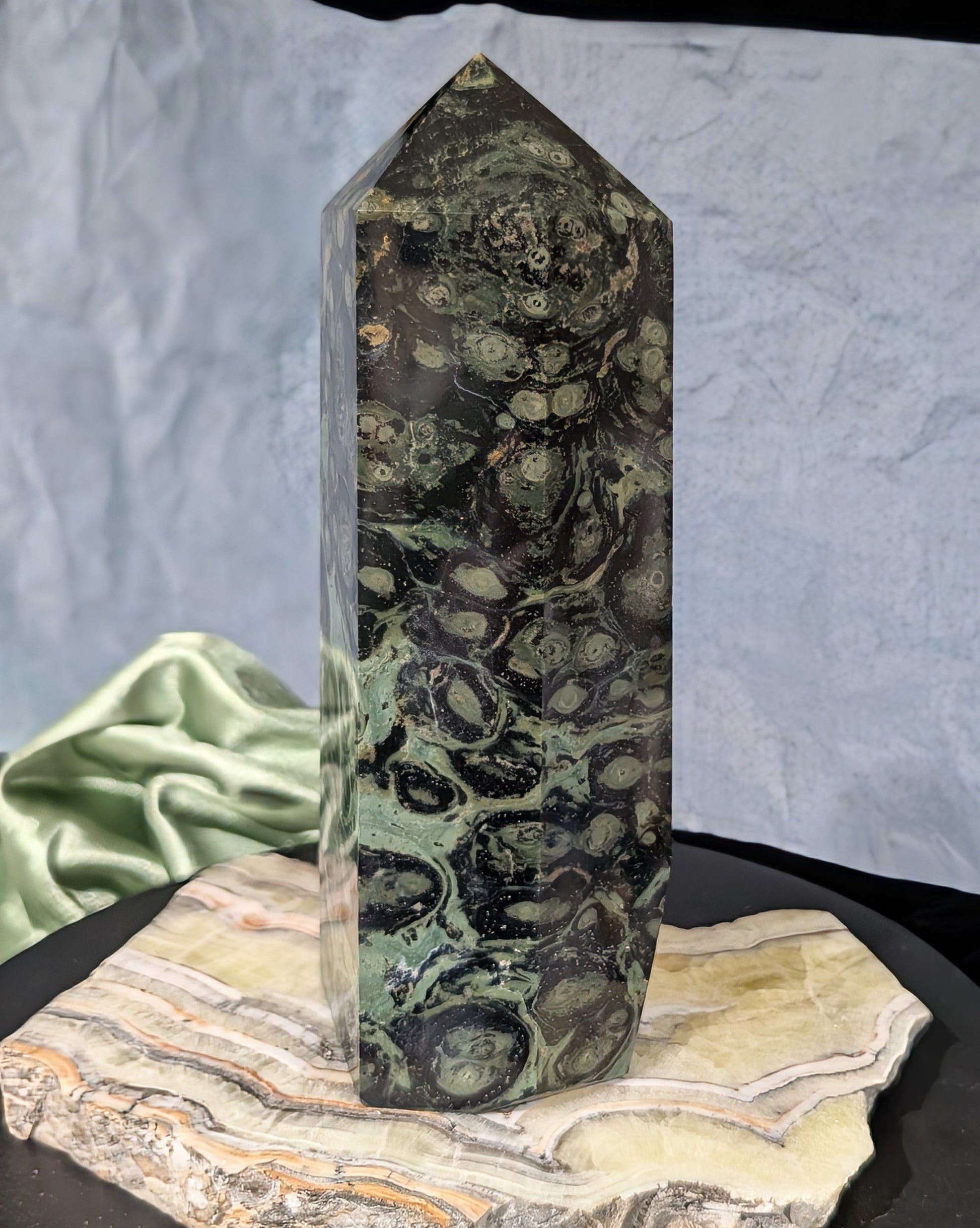 XL Kambaba Jasper Tower