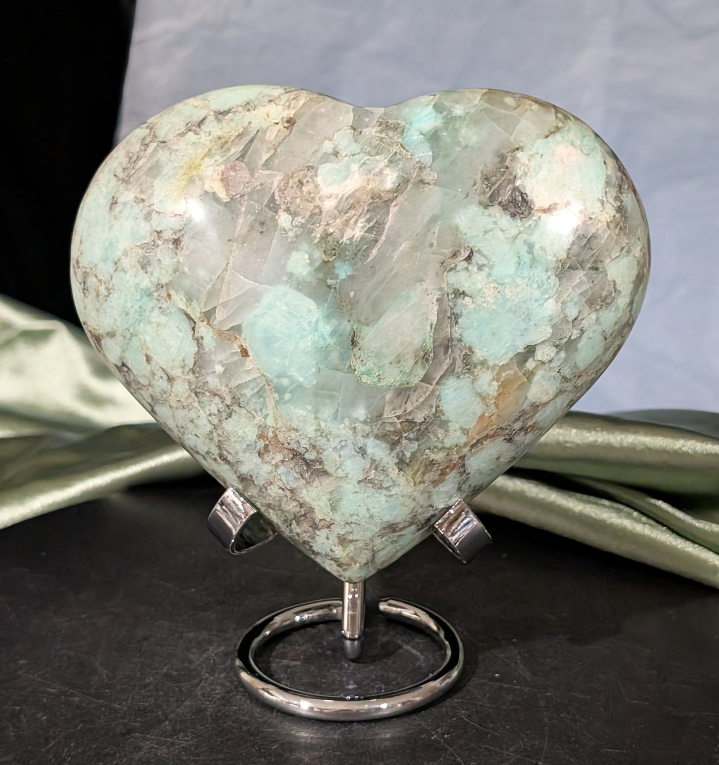 XL Turquoise in Quartz Heart 1D