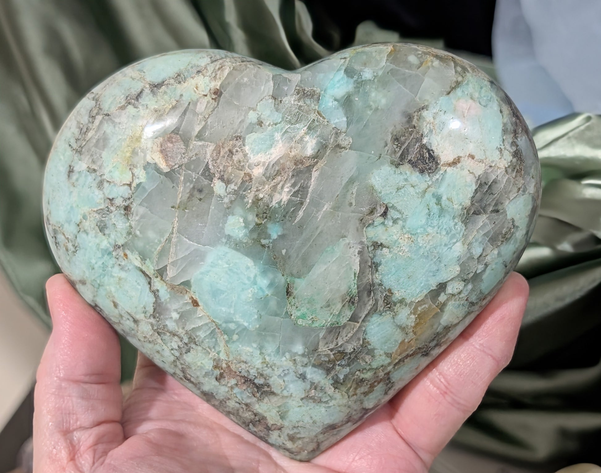 XL Turquoise in Quartz Heart 1I