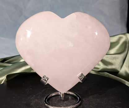 XL UV Reactive Pink Mangano Heart