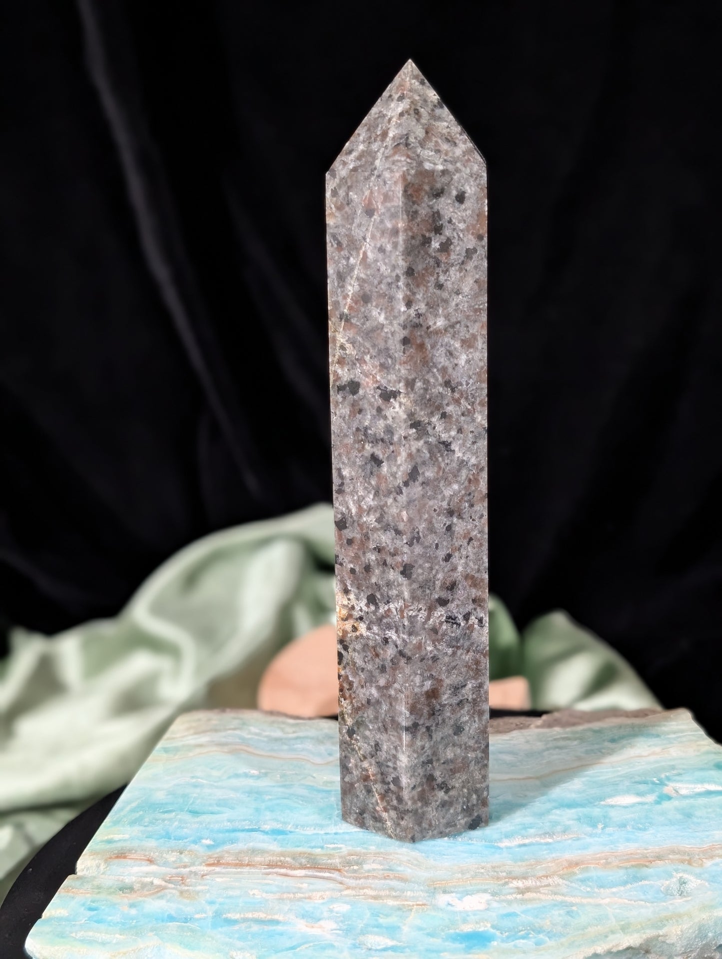 XL Yooperlite Tower
