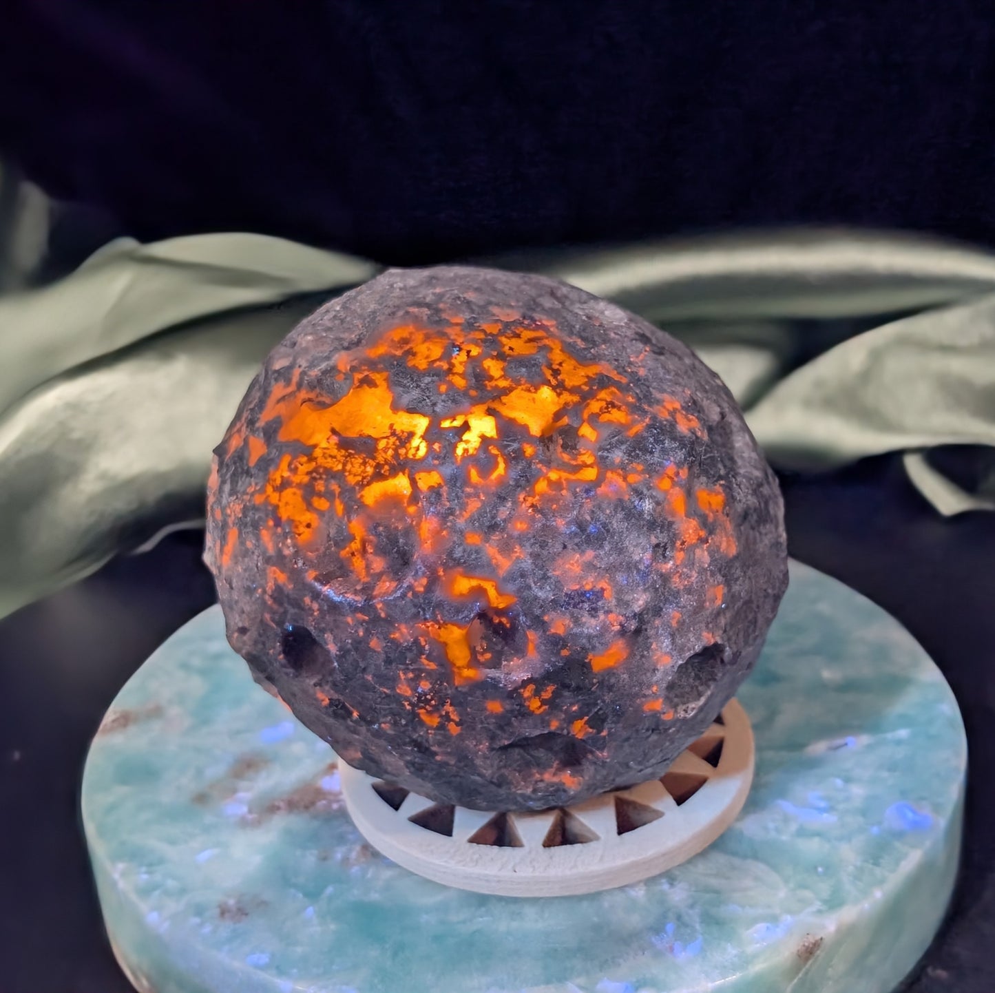 UV Reactive Yooperlite Moon Carving