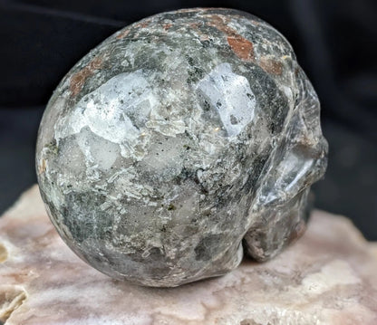 Hand Carved Yooperlite Skull ~ Glowing Crystal Skull