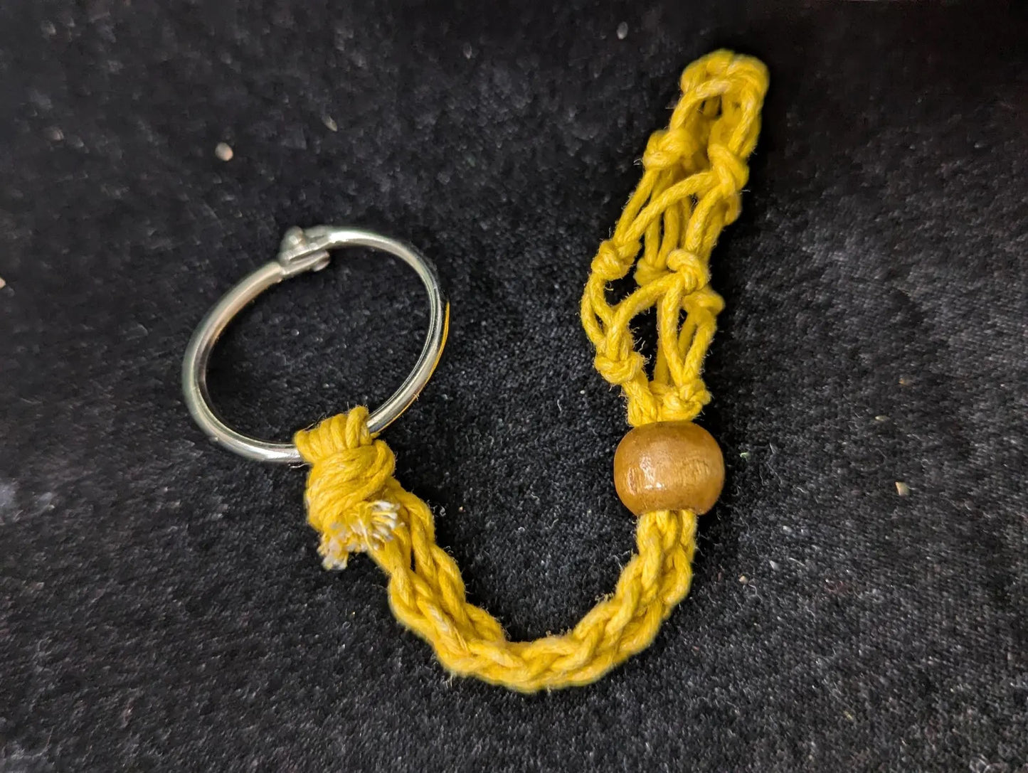Macramé Net Tumble Holder Key Chain