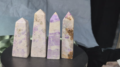 UV Reactive Hackmanite Towers