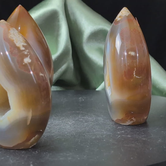 Honey Agate Flames