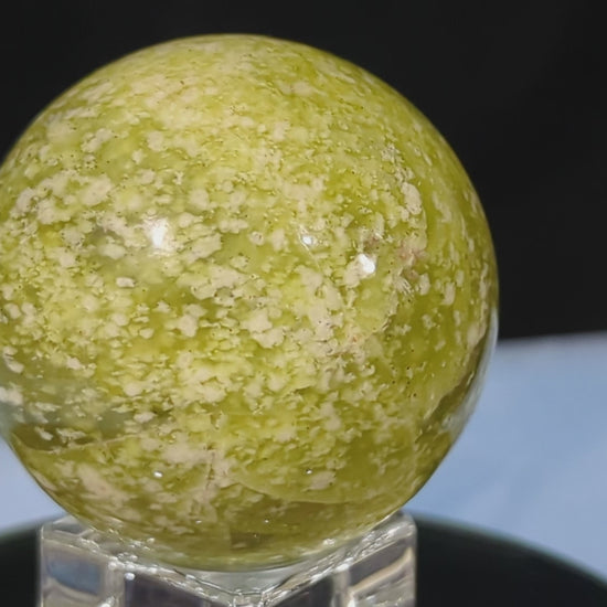 Lizardite Sphere